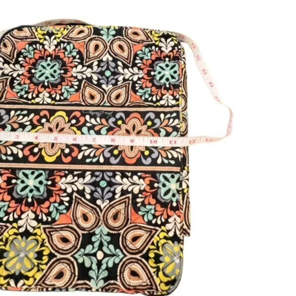 Vera Bradley Tablet Laptop Sleeve Sierra Quilted Zip 14X11 Floral Inner Pocket‎